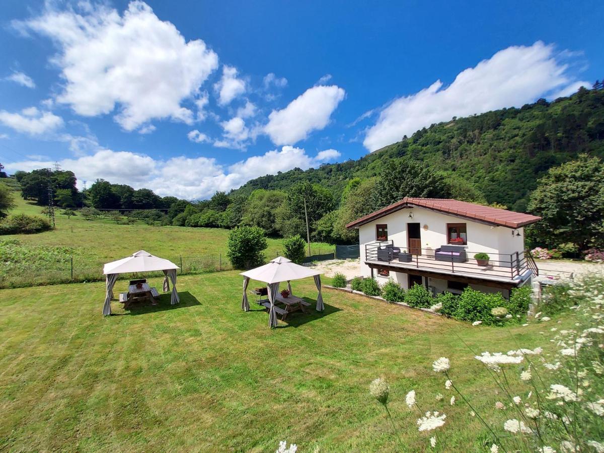 Apartamento La Teyera II Cangas de Onís Exterior foto